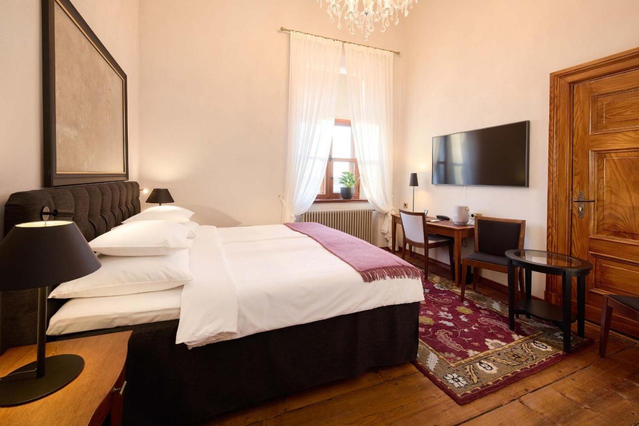 Schloss Fellin Boutique Hotel And Spa 빌얀디 외부 사진