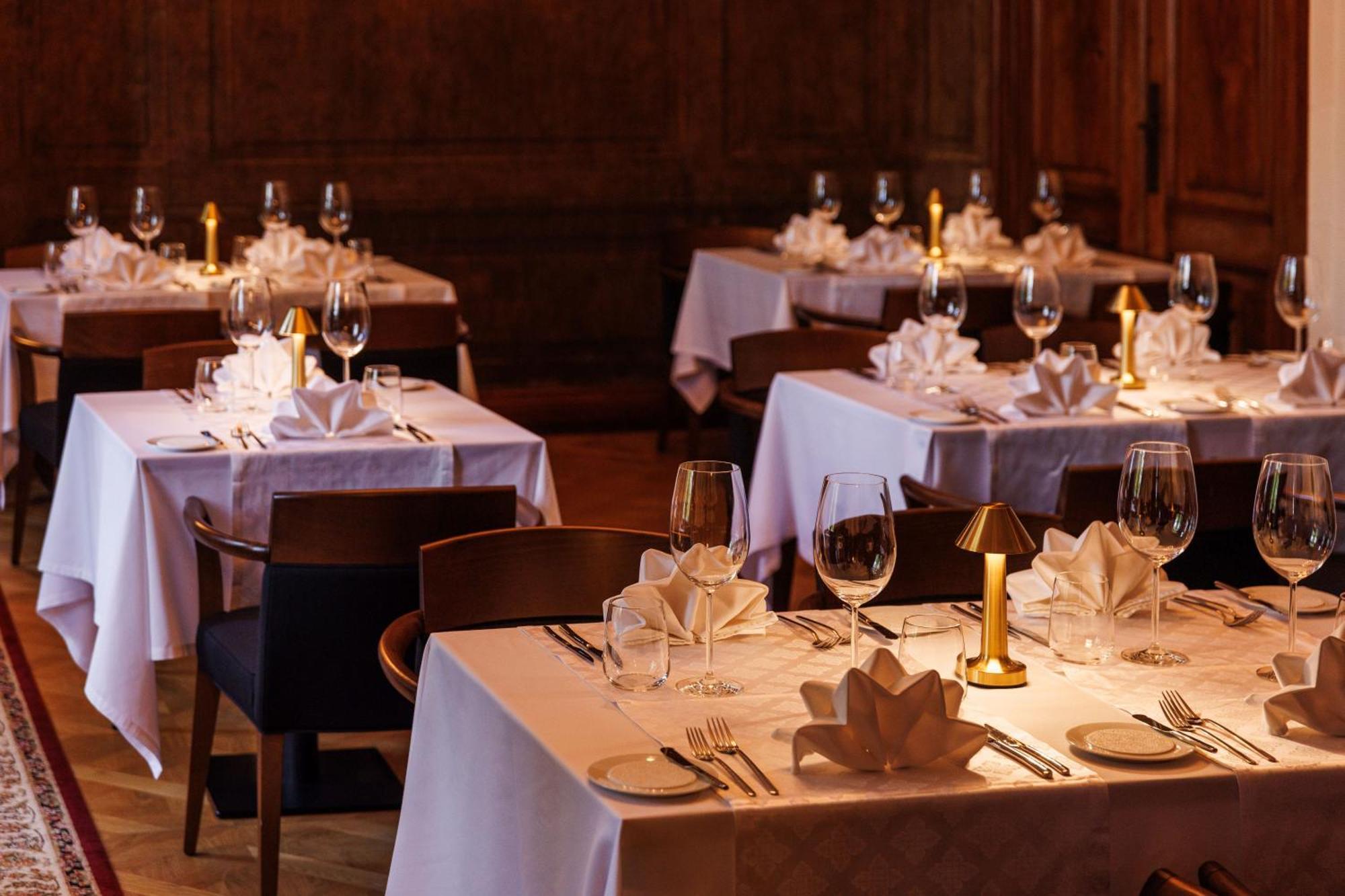 Schloss Fellin Boutique Hotel And Spa 빌얀디 외부 사진